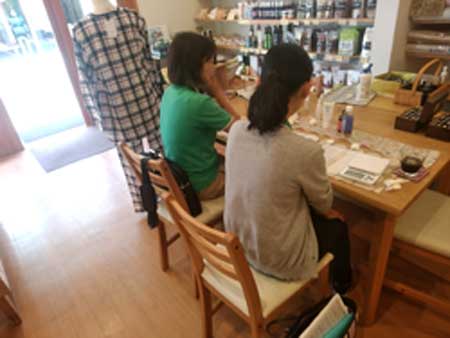 三重県熊野市 首肩腰が痛い方におすすめのベット向井ふとん店 アロマ講座