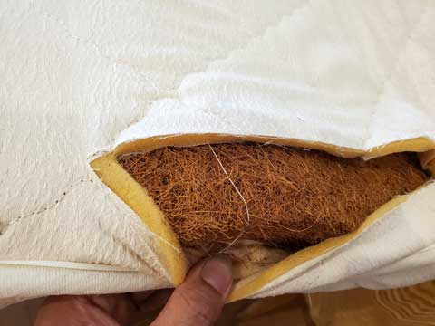 朝起きると腰が痛いマットレス 三重県熊野市向井ふとん店