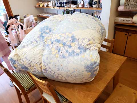 ダブルサイズ羽毛布団のリフォーム 三重県熊野市向井ふとん店