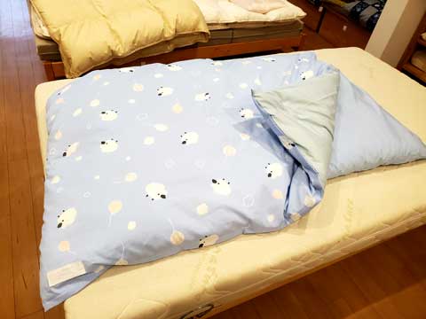 保育所用手作りのお昼寝布団 三重県熊野市向井ふとん店
