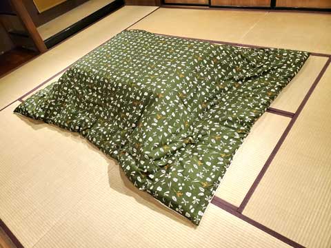 大きな掘りコタツ用、オーダーメイド手作りコタツ布団　三重県熊野市向井ふとん店