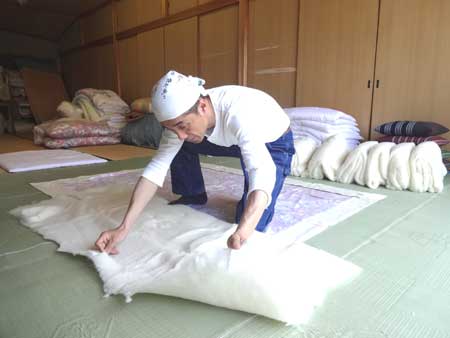 手作り布団、打ち直し、向井ふとん店、三重県、尾鷲、紀北町、紀宝町、南伊勢、御浜町、大紀町、志摩市、伊勢市、和歌山県の新宮市、那智勝浦町、田辺市、串本町、白浜町、古座川町、太地町、すさみ町,