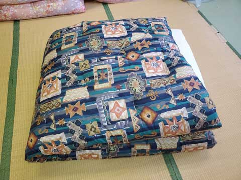 お父さんがゆっくり眠れる打ち直し手作り布団 三重県熊野市向井ふとん店