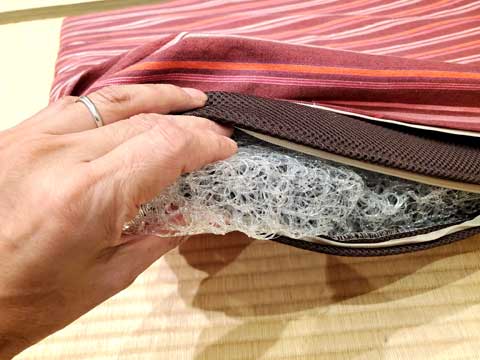 ベット用床ずれ防止洗える敷布団　三重県熊野市向井ふとん店