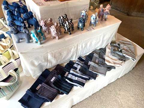 伊勢市おかげ横丁「藍染ともめん展」 三重県伝統工芸品市木木綿