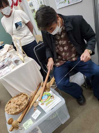 木綿の糸紡ぎ体験 松阪市コットンサミット 向井ふとん店