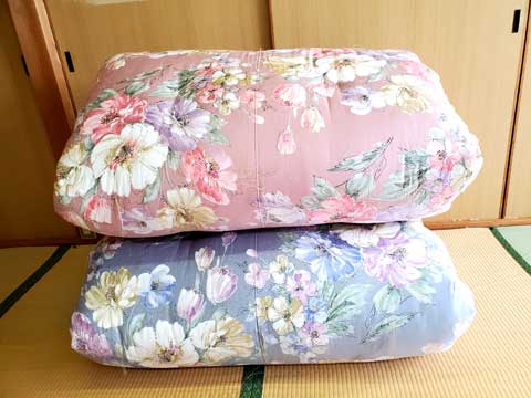 ベットマットレスの上に敷く薄くて軽い手作り敷布団 三重県熊野市向井ふとん店
