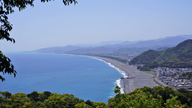 熊野古道松本峠　三重県伝統工芸品市木木綿織元向井ふとん店