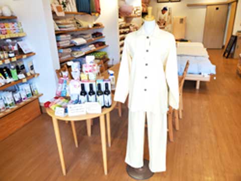 母の日プレゼント 向井ふとん店
