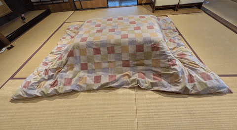 三重県紀宝町からご注文、掘り炬燵用打ち直し手作りコタツ布団　三重県熊野市向井ふとん店