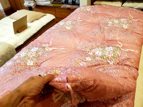 打ち直し手作り敷団　三重県熊野市向井ふとん店