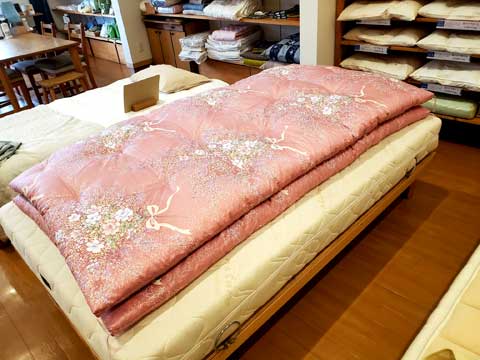取り扱いが楽な打ち直し敷布団