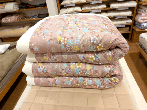 和歌山県古座川町からご注文、打ち直し掛け布団　三重県熊野市向井ふとん店