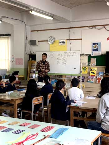 小学校で市木木綿のお話し　三重県熊野市向井ふとん店