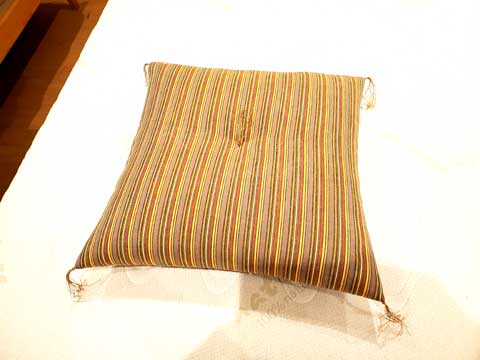 座椅子用サイズオーダー市木木綿手作り座布団　三重県熊野市向井ふとん店