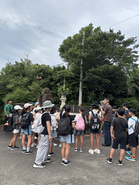 御浜町、梓川地区のふれあい交流会で市木木綿見学
