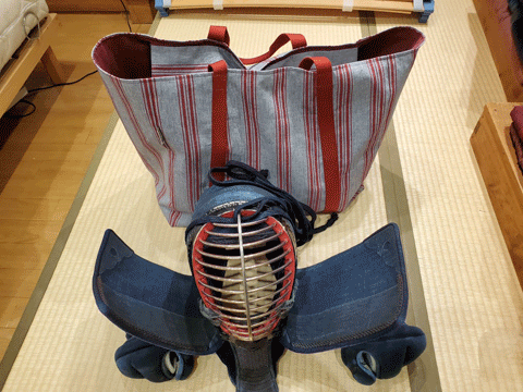 三重県伝統工芸品市木木綿織元の剣道防具袋 向井ふとん店