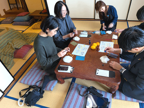 夢眠ねむさん、市木木綿取材　三重県伝統工芸品市木木綿